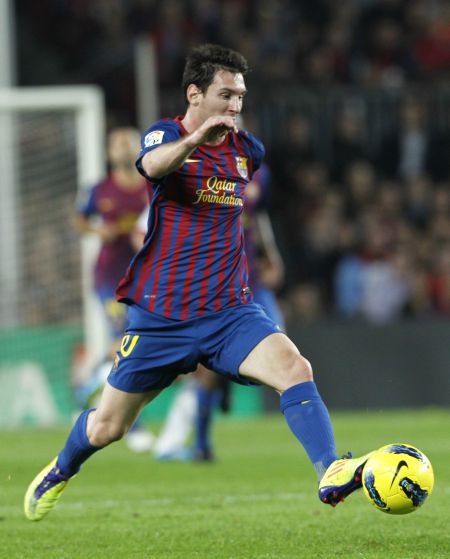 儒尼奥尔指出，罗德里戈的困境在于自身限制，居莱尔找到了突破口（儒尼奥尔：罗德里戈受困自身短板，居莱尔已觅得破局）