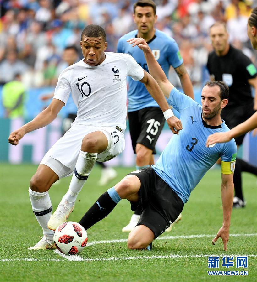 1-4！五大联赛首支降级队浮现：炒掉主帅白搭！9连败+15轮0胜垫底（1-4惨败！五大联赛首支降级预定队现身：换帅无用，9连败+15轮不胜仍垫底）