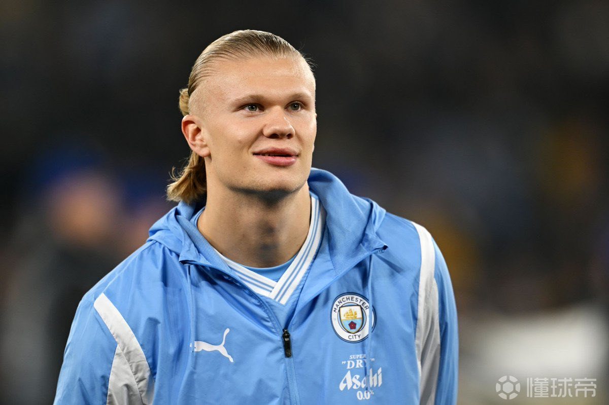 欧冠战报：孔德双响，克瑙夫破门，巴塞罗那2-1法兰克福（欧冠速递：孔德梅开二度，克瑙夫建功，巴萨2-1力克法兰克福）